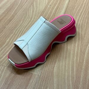 Sorel White and Pink Women's Sandals
